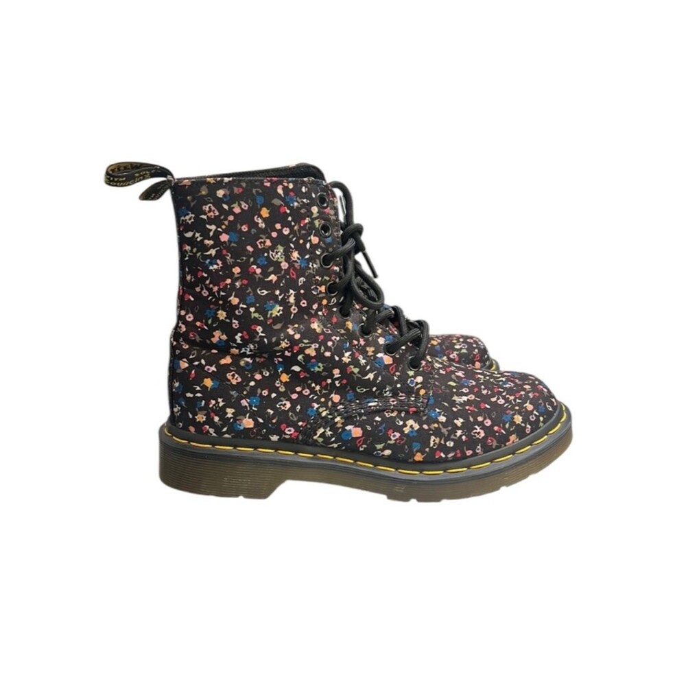 Dr. Martens Page Courtney Floral Print Combat Boots Size 7